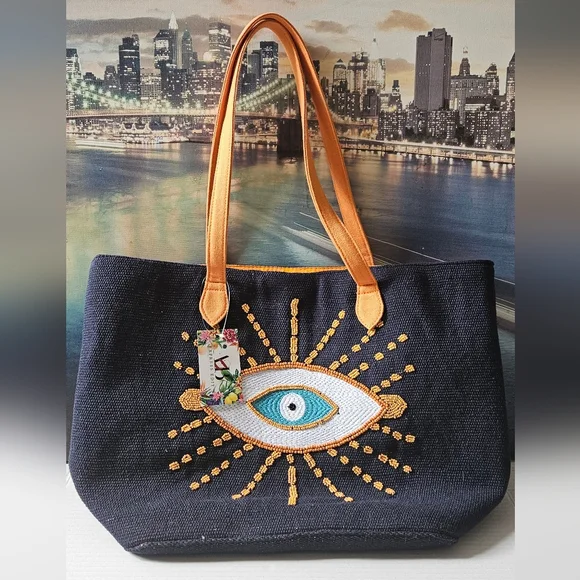 EXPRESS EDIT Embroidered Eye Design Tote Bag NWT - Picture 12 of 12